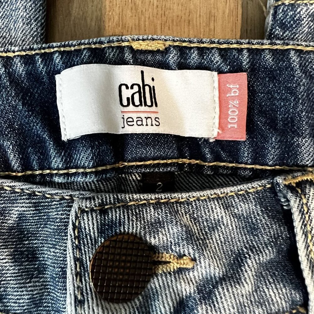 Cabi Distressed Denim Distressed Splatter Tapered leg medium wash Size 2 - Picture 9 of 11